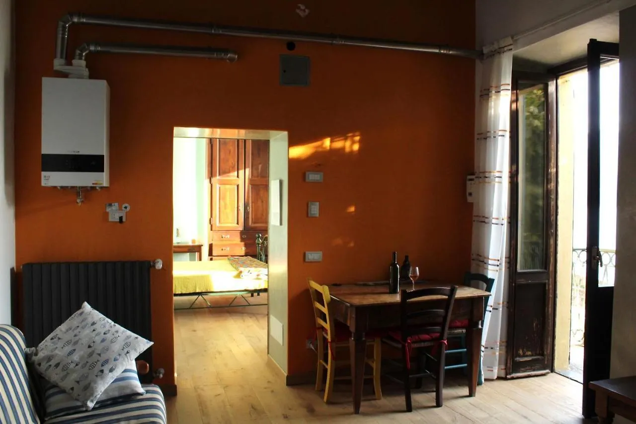 Namaste Apartment Fiumelatte Varenna