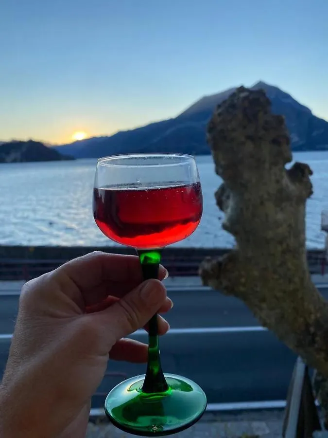 Namaste Apartment Fiumelatte Varenna